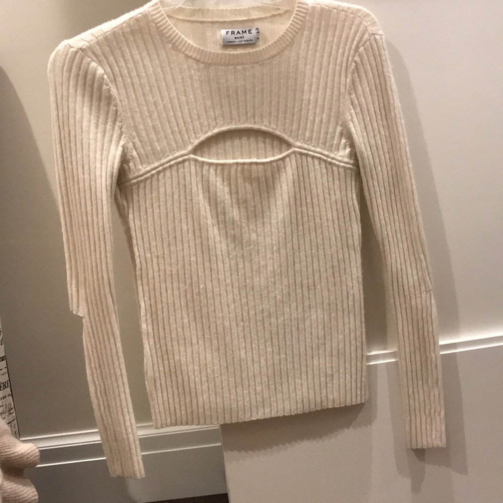 Frame sweater